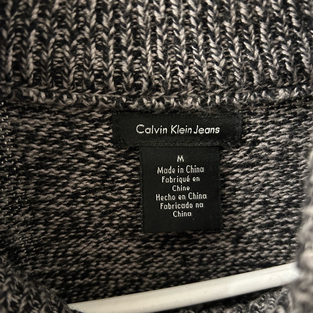 Calvin Klein half zip pullover - Picture 4 of 4